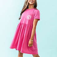 hot pink t-shirt dress on meg