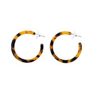 resin hoops in tortoise
