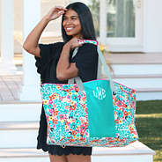 wild blooms extra large tote bag on shoulder