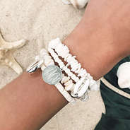 monogrammed shell bracelet set