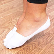 no show socks in white