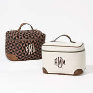 duo vintage train case in studio (ivory 2024)