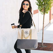 Brunette wearing Savannah Overnighter on shoulder