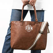 laptop tote bag in hands