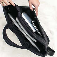 inside of quilted laptop bag