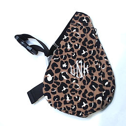 BLOOPER KIDS: Monogrammed Kids Sling Pack