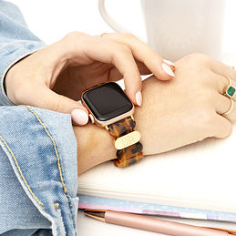Monogrammed Scallop Watch Band