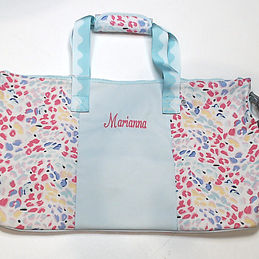 BLOOPER KIDS: Monogrammed Kids Weekend Bag