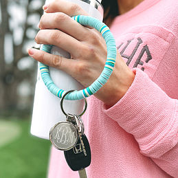 https://images.marleylilly.com/profiles/ml-product-list/product/50408/KHP-mint-beaded-key-ring-in-hand.jpg