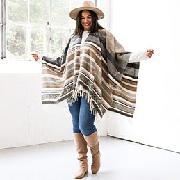 Ameri　UNDRESSED HANDY OVER PONCHO Ladies Aztec Fringe Poncho | Marleylilly