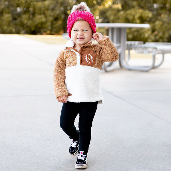 kids chunky knit beanie with sherpa pullover