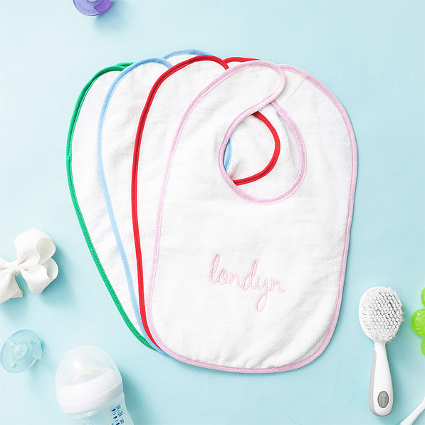 group outline baby bib