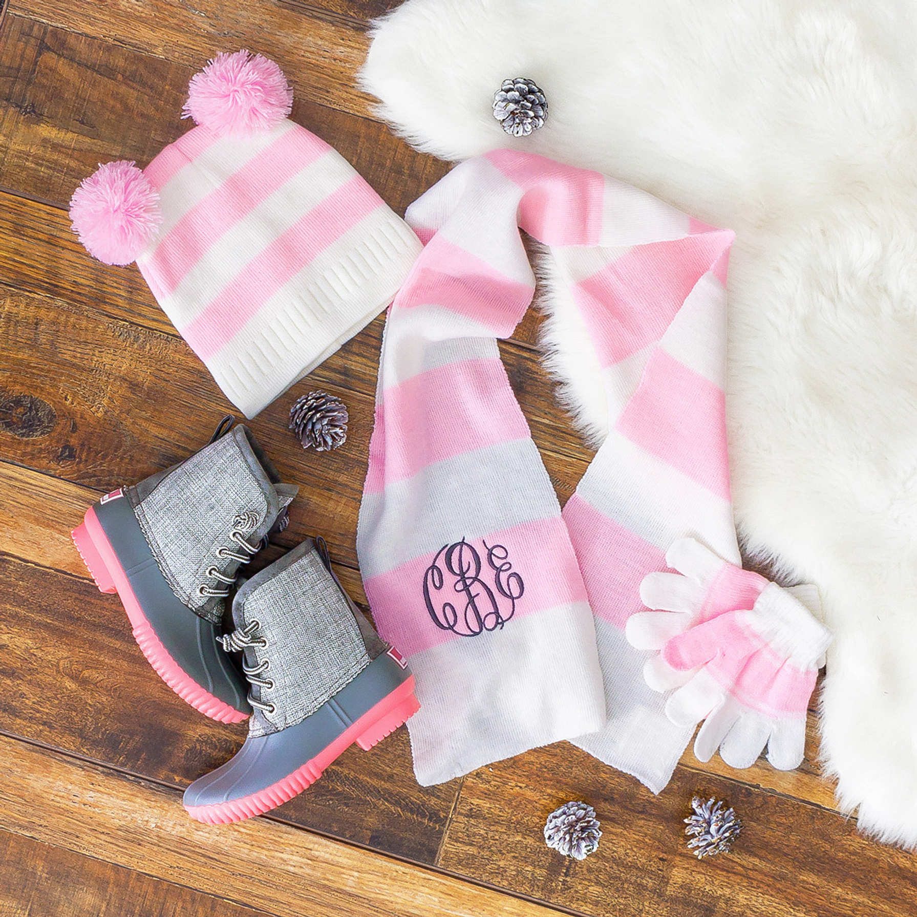 Personalized Girl's Scart, Hat, & Gloves Marleylilly Kids