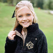 kids leopard sherpa pullover collar detail
