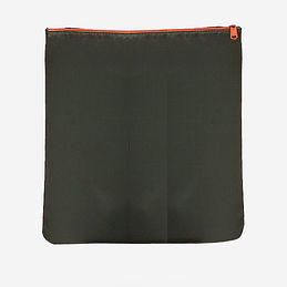 BLOOPER KIDS: Blank Kids Zip Bag