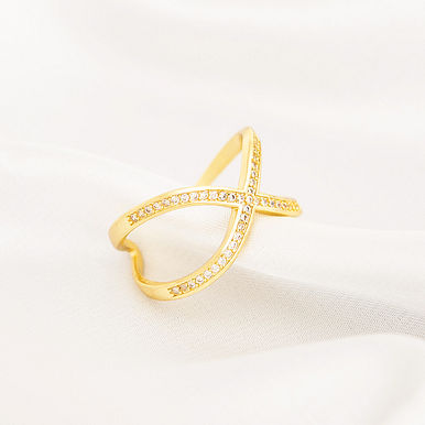 Adjustable Criss Cross Ring