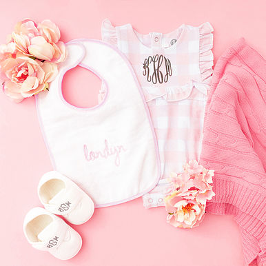 Outline Baby Bib